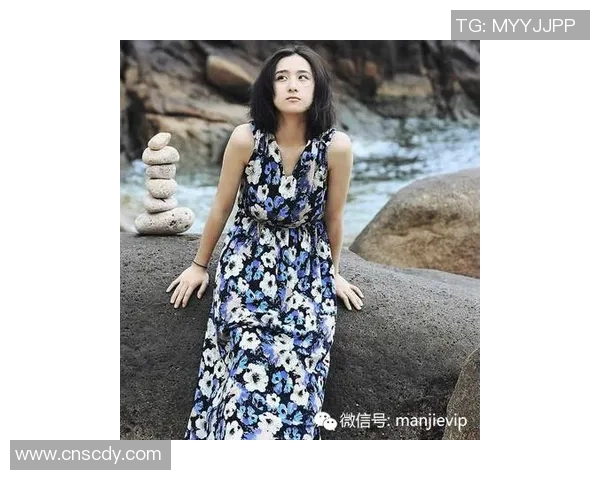 足球女星潮流风采头像设计打造独特魅力展现个性时尚风格 足球女星潮流风采头像设计打造独特魅力展现个性时尚风格