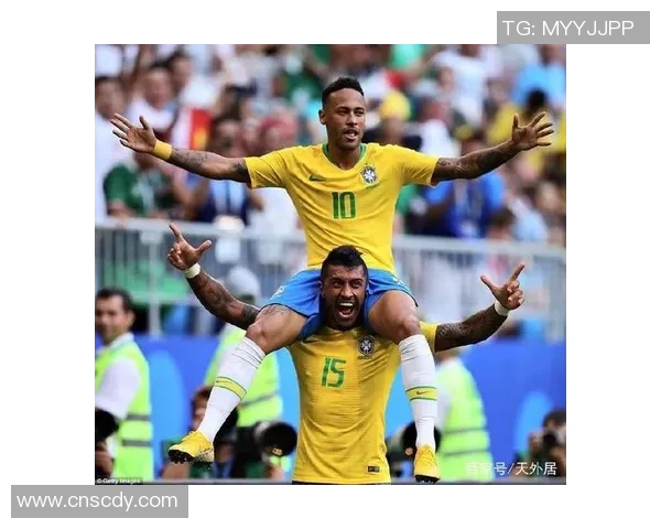 世界杯足球明星激情对决 展现顶级技巧与完美配合